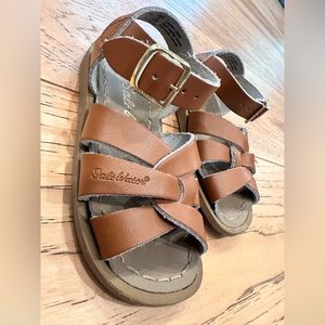 SALTWATER sandals- color name- TAN- size 6c- WALKER/TODDLER- gentle wear